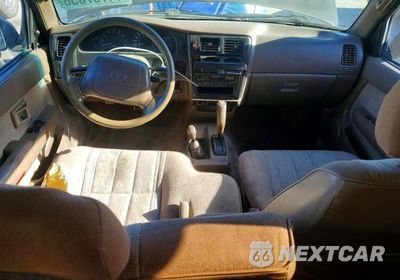 Zdjęcie 8 z 12 samochodu: 1997 TOYOTA TACOMA BASE VIN:4TAWM72N7VZ232478 - miniatura