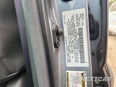 Zdjęcie 12 z 12 samochodu: 2004 LEXUS GX 470 VIN:JTJBT20X140064639 - miniatura