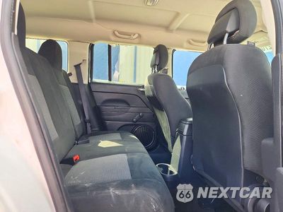 Zdjęcie 11 z 14 samochodu: 2017 JEEP PATRIOT SPORT VIN:1C4NJPBB2HD167331 - miniatura