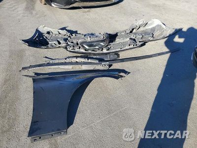 Zdjęcie 12 z 13 samochodu: 2016 MERCEDES-BENZ C 300 VIN:55SWF4JB7GU151380 - miniatura