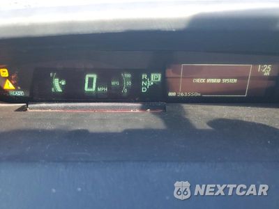 Zdjęcie 9 z 13 samochodu: 2010 TOYOTA PRIUS III VIN:JTDKN3DU3A0090996 - miniatura