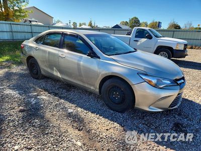Czwarte zdjęcie samochodu z boku: 2017 TOYOTA CAMRY LE VIN:4T1BF1FK6HU347757 - miniatura