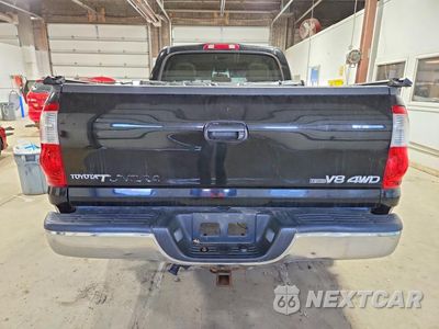 Zdjęcie 6 z 12 samochodu: 2004 TOYOTA TUNDRA SR5 VIN:5TBDT44144S445422 - miniatura