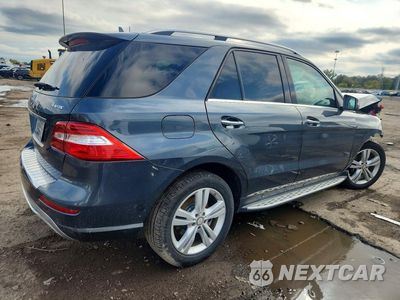 Trzecie zdjęcie samochodu z tyłu: 2014 MERCEDES-BENZ ML 350 4MATIC VIN:4JGDA5HB5EA425986 - miniatura