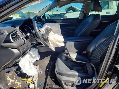 Zdjęcie 7 z 12 samochodu: 2018 TOYOTA CAMRY SE VIN:4T1B11HK4JU668486 - miniatura