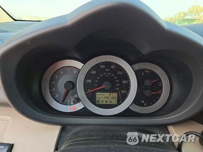 Zdjęcie 9 z 13 samochodu: 2007 TOYOTA RAV4 BASE VIN:JTMZD33V676045861 - miniatura