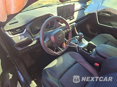 Zdjęcie 8 z 13 samochodu: 2024 TOYOTA RAV4 XSE VIN:2T3E6RFV8RW049449 - miniatura