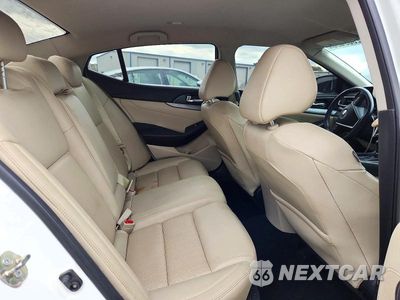 Zdjęcie 10 z 12 samochodu: 2018 NISSAN MAXIMA 3.5 SV VIN:1N4AA6AP1JC397434 - miniatura