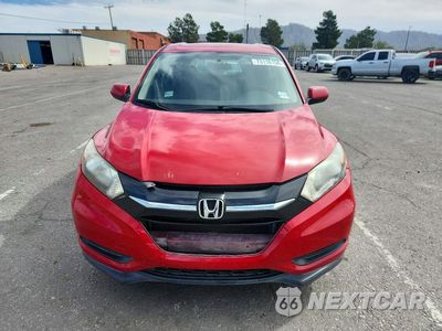 Piąte zdjęcie samochodu w środku: 2017 HONDA HR-V LX VIN:3CZRU5H37HM711138 - miniatura