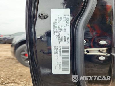 Zdjęcie 12 z 12 samochodu: 2016 CHRYSLER 300 S VIN:2C3CCAGG2GH296579 - miniatura