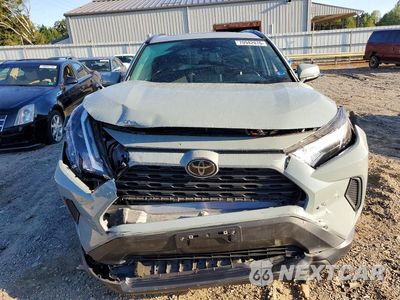 Piąte zdjęcie samochodu w środku: 2023 TOYOTA RAV4 XLE VIN:2T3P1RFV9PW355662 - miniatura