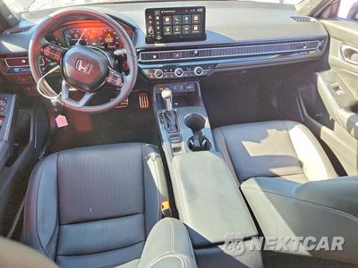 Zdjęcie 8 z 12 samochodu: 2025 HONDA CIVIC SPORT VIN:2HGFE4F80SH306681 - miniatura