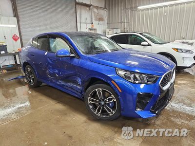 Czwarte zdjęcie samochodu z boku: 2026 BMW X2 XDRIVE28I VIN:WBX63GM02T5428599 - miniatura