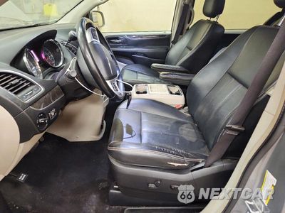 Zdjęcie 7 z 13 samochodu: 2015 CHRYSLER TOWN & COUNTRY TOURING VIN:2C4RC1BG7FR636654 - miniatura