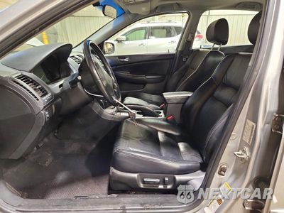 Zdjęcie 7 z 13 samochodu: 2007 HONDA ACCORD EX VIN:1HGCM56817A211788 - miniatura
