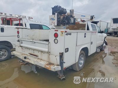 Trzecie zdjęcie samochodu z tyłu: 2016 CHEVROLET SILVERADO K3500 LT VIN:1GB4KZC88GF165176 - miniatura