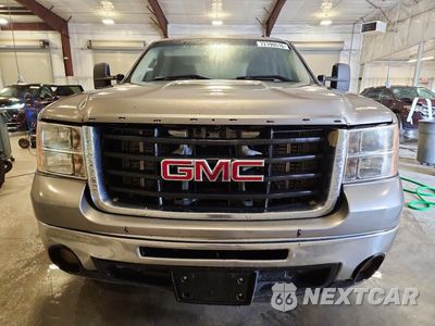 Piąte zdjęcie samochodu w środku: 2009 GMC SIERRA K2500 SLT VIN:1GTHK63679F174660 - miniatura