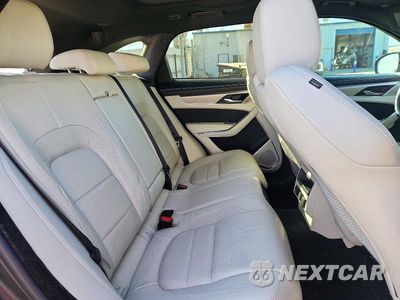Zdjęcie 11 z 14 samochodu: 2021 JAGUAR F-PACE R-DYNAMIC S VIN:SADCT2FU6MA676306 - miniatura