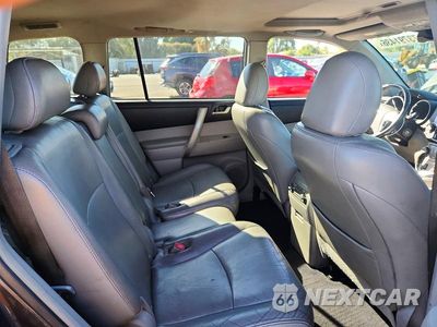 Zdjęcie 11 z 14 samochodu: 2013 TOYOTA HIGHLANDER SE VIN:5TDZK3EH7DS092194 - miniatura