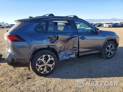 Trzecie zdjęcie samochodu z tyłu: 2023 TOYOTA RAV4 PRIME XSE VIN:JTMEB3FV6PD125169 - miniatura