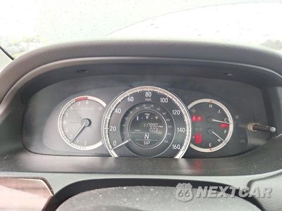 Zdjęcie 9 z 13 samochodu: 2016 HONDA ACCORD EX VIN:1HGCR2F74GA180902 - miniatura