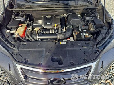 Zdjęcie 12 z 13 samochodu: 2016 LEXUS NX 200T BASE VIN:JTJBARBZ6G2058678 - miniatura