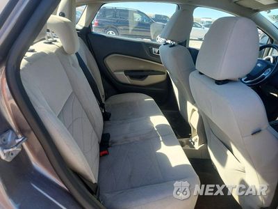 Zdjęcie 10 z 12 samochodu: 2014 FORD FIESTA SE VIN:3FADP4BJ1EM131247 - miniatura