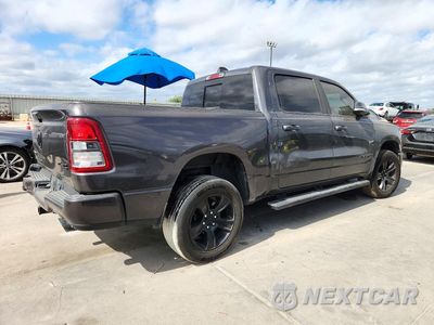 Trzecie zdjęcie samochodu z tyłu: 2020 RAM 1500 BIG HORN/LONE STAR VIN:1C6SRFFT9LN313355 - miniatura
