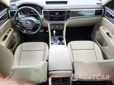Zdjęcie 8 z 13 samochodu: 2019 VOLKSWAGEN ATLAS SE VIN:1V2YR2CA3KC591269 - miniatura