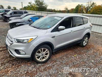 2017 FORD ESCAPE SE 1FMCU9GD2HUC41380 - główne zdjęcie licytacji z USA - miniatura