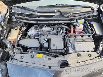 Zdjęcie 11 z 12 samochodu: 2011 TOYOTA PRIUS TWO VIN:JTDKN3DU4B0311216 - miniatura