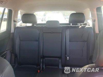 Zdjęcie 10 z 13 samochodu: 2019 VOLKSWAGEN TIGUAN SE VIN:3VV2B7AX9KM112658 - miniatura