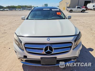 Piąte zdjęcie samochodu w środku: 2015 MERCEDES-BENZ GLA 250 VIN:WDCTG4EB9FJ178836 - miniatura