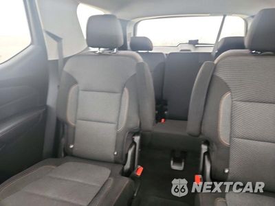 Zdjęcie 10 z 13 samochodu: 2020 CHEVROLET TRAVERSE LT VIN:1GNERGKW4LJ273647 - miniatura