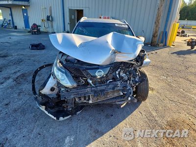 Piąte zdjęcie samochodu w środku: 2018 NISSAN ROGUE SPORT SL VIN:JN1BJ1CP0JW500696 - miniatura