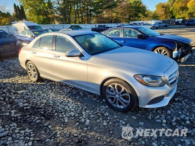 Czwarte zdjęcie samochodu z boku: 2015 MERCEDES-BENZ C 300 VIN:55SWF4JB2FU083861 - miniatura