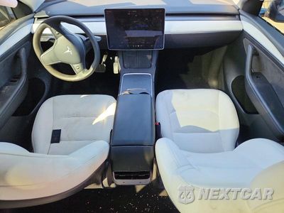 Zdjęcie 8 z 12 samochodu: 2022 TESLA MODEL Y VIN:7SAYGDEE3NF543266 - miniatura