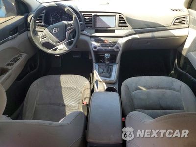Zdjęcie 8 z 12 samochodu: 2017 HYUNDAI ELANTRA SE VIN:5NPD74LF9HH166519 - miniatura