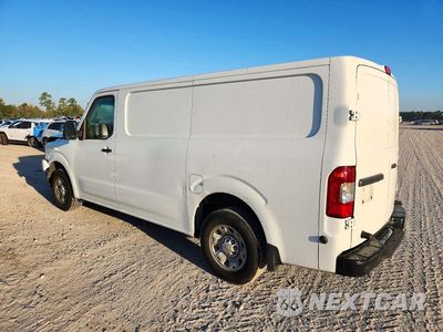 Drugie zdjęcie samochodu z przodu: 2017 NISSAN NV 2500 HD SV VIN:1N6BF0KY6HN809394 - miniatura