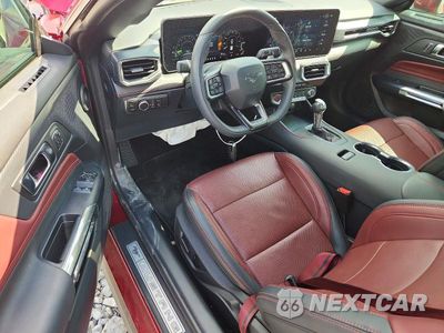 Zdjęcie 8 z 13 samochodu: 2025 FORD MUSTANG GT VIN:1FA6P8CF1S5417787 - miniatura