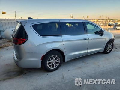 Trzecie zdjęcie samochodu z tyłu: 2026 CHRYSLER PACIFICA SELECT VIN:2C4RC1BG1TR193543 - miniatura