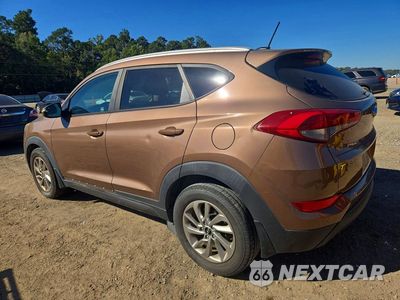Drugie zdjęcie samochodu z przodu: 2016 HYUNDAI TUCSON SE VIN:KM8J33A45GU138954 - miniatura