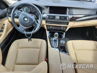 Zdjęcie 8 z 12 samochodu: 2016 BMW 528 I VIN:WBA5A5C53GD529837 - miniatura