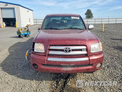 Piąte zdjęcie samochodu w środku: 2004 TOYOTA TUNDRA SR5 VIN:5TBDT44174S460688 - miniatura