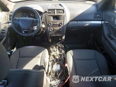 Zdjęcie 8 z 13 samochodu: 2017 FORD EXPLORER POLICE INTERCEPTOR VIN:1FM5K8AR3HGC57602 - miniatura