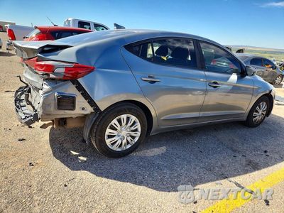Trzecie zdjęcie samochodu z tyłu: 2017 HYUNDAI ELANTRA SE VIN:KMHD74LF1HU383970 - miniatura