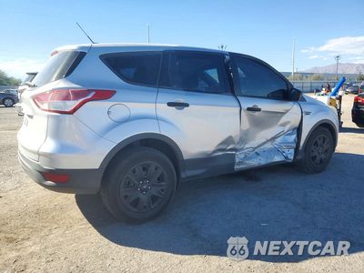 Trzecie zdjęcie samochodu z tyłu: 2014 FORD ESCAPE S VIN:1FMCU0F70EUB93509 - miniatura