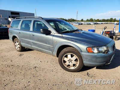 Czwarte zdjęcie samochodu z boku: 2002 VOLVO V70 XC VIN:YV1SZ58D221077222 - miniatura