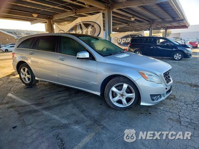 Czwarte zdjęcie samochodu z boku: 2011 MERCEDES-BENZ R 350 4MATIC VIN:4JGCB6FE3BA113334 - miniatura