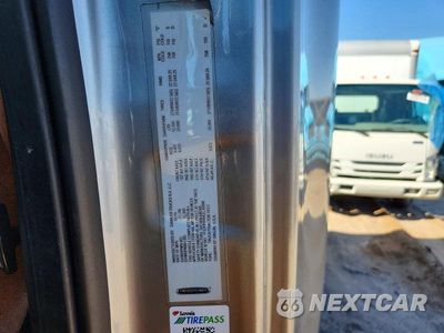 Zdjęcie 12 z 14 samochodu: 2020 FREIGHTLINER CASCADIA 126